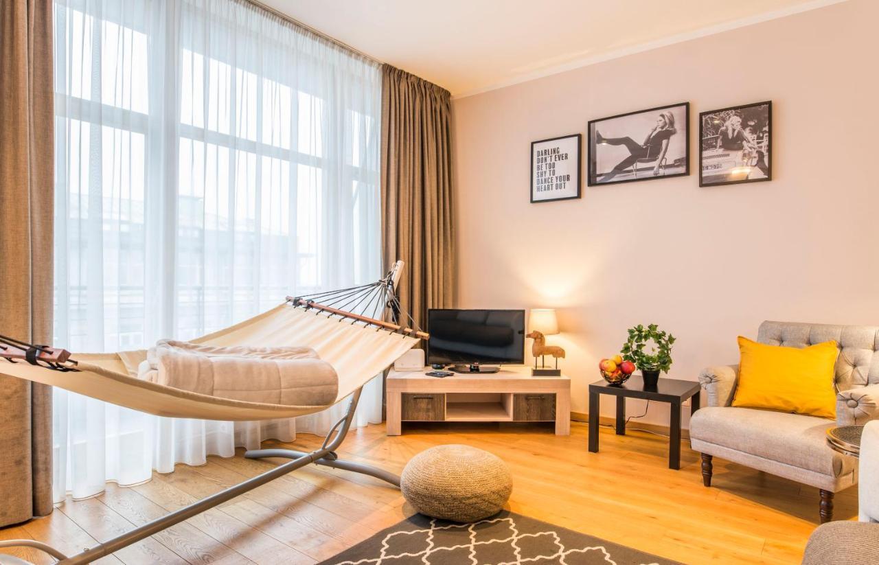 Central 2-Level Penthouse With Terrace And Free Parking Riga Exterior foto